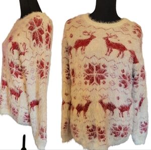 BYCORPUS Soft Fuzzy Reindeer Pattern Holiday Oversized Sweater Size Small